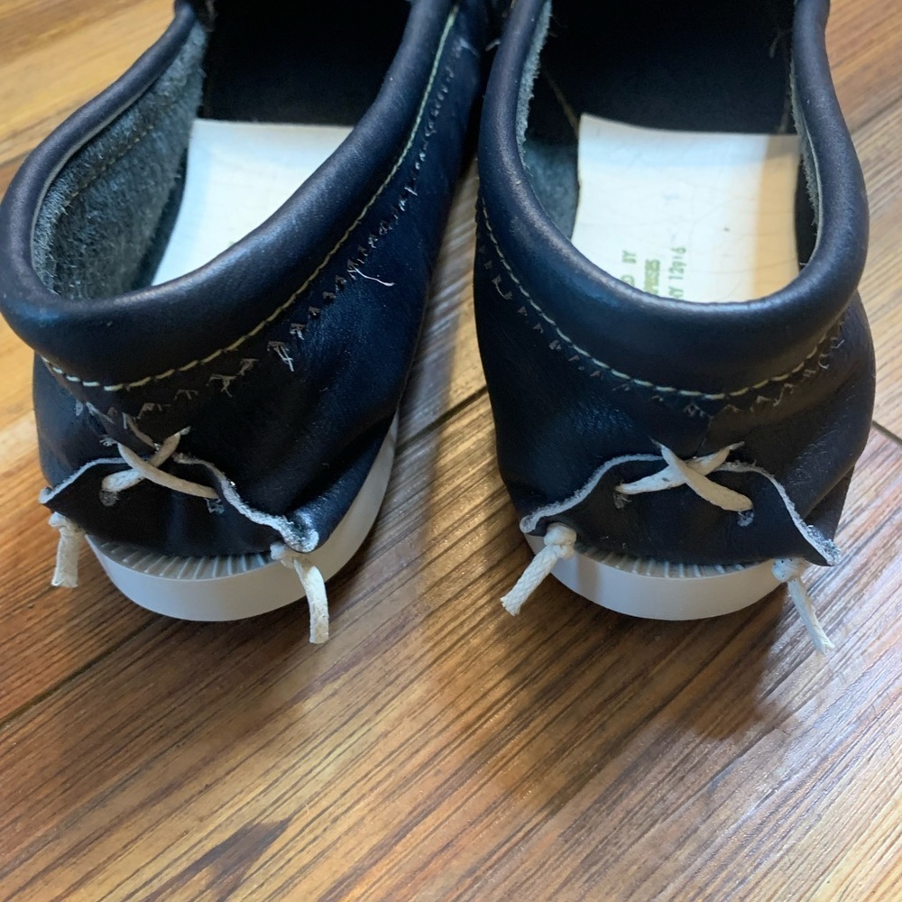 Handcrafted Adirondack Beaded Women’s Moccasin’s Navy Size 6.5 - Picture 8 of 9